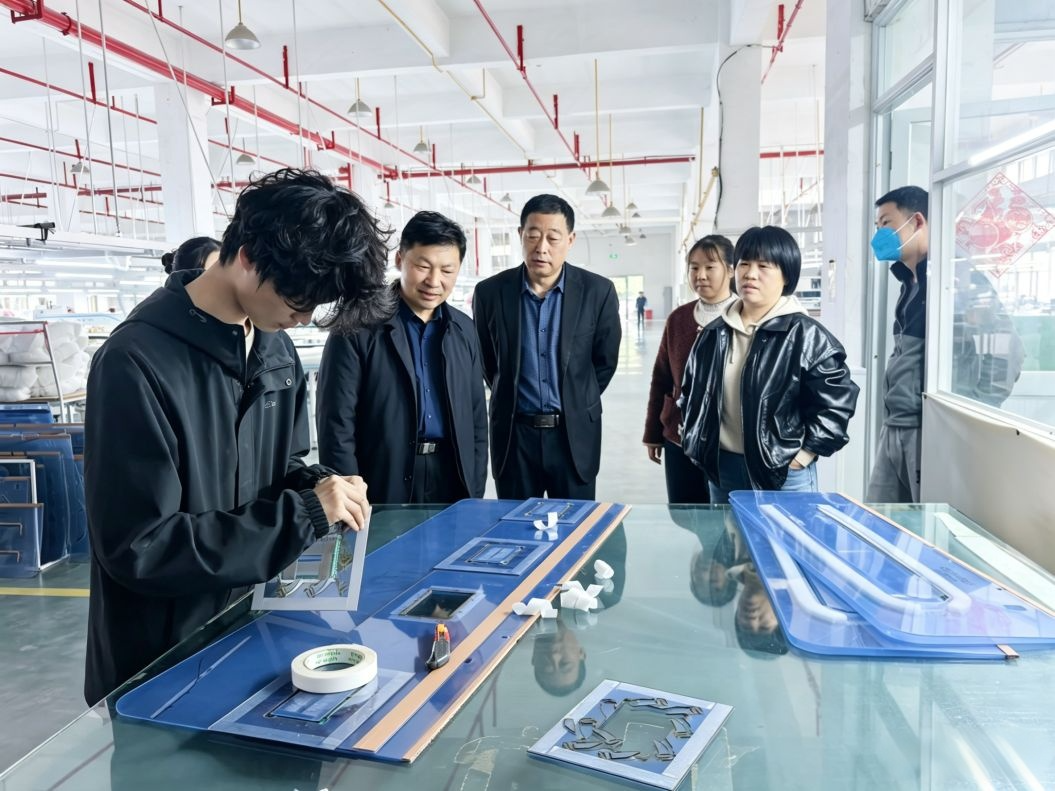 校企携手促成长  实地视察暖人心