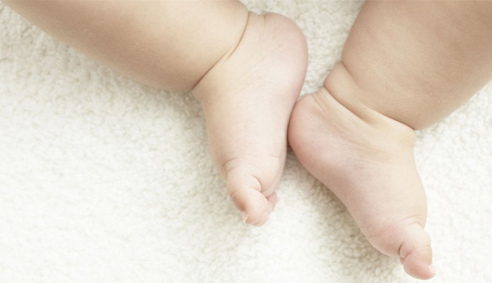 1岁以内你需要为宝宝做的12件事情，宝爸宝妈们赶紧收藏学习吧