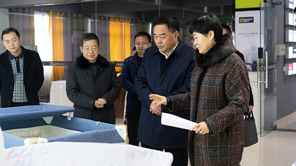 安徽省总工会副主席阮怀楼一行来酷豆丁调研